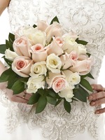 Свадебный букет из роз "Принцесса"