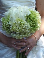 Букет невесты из белых роз "Сладкое утро"